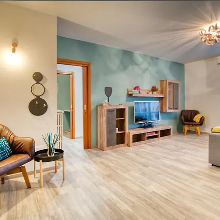 Caseospitali - Casa Emilia Trilocale Di Charm Con Balcone Апартаменты *