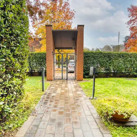 Caseospitali - Casa Emilia Trilocale Di Charm Con Balcone *